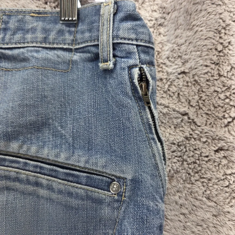 Vintage Levis Engineered Jeans Mens Blue Twisted Medium Wash Zip Fly Fits 34x30